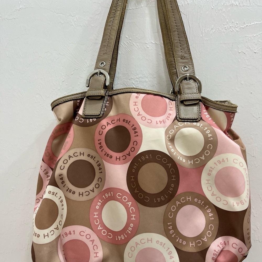 Coach Pink and Brown Circle Pattern Shoulder Bag - Picture 4 of 14